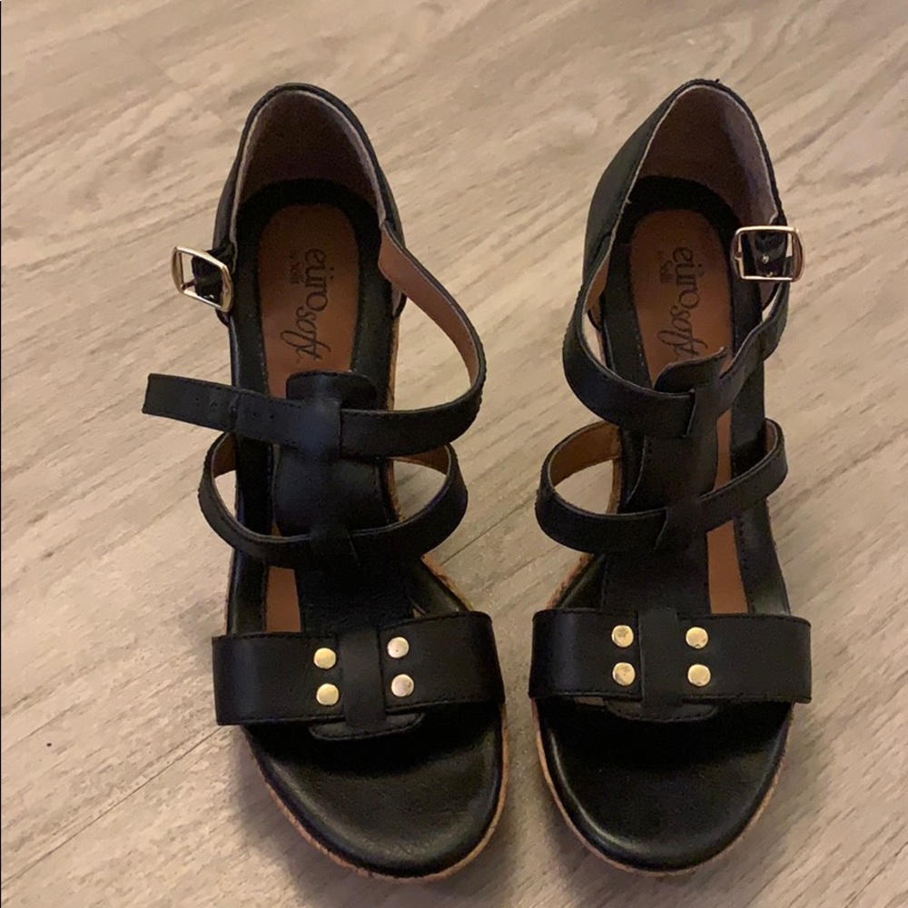 Black cork bottom heels